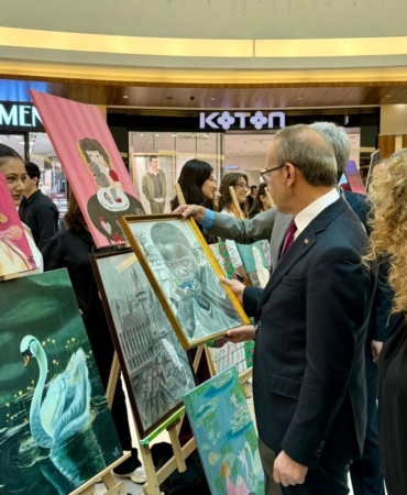 malatyada-yil-sonu-karma-sergisi-buyuk-ilgi-gordu-eGwKLrLv.jpg