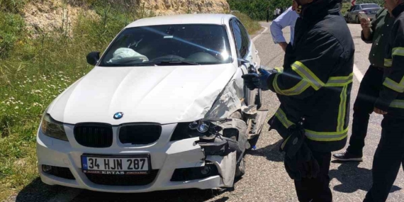 Mardin’de Trafik Kazası: 5 Kişi Yaralandı