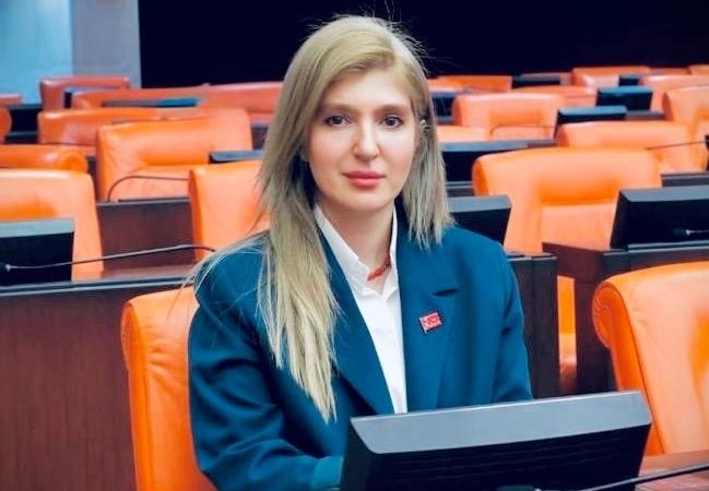 milletvekili-olmeztoprakin-kurban-bayramina-ozel-mesaji-2q5fmyM4.jpg