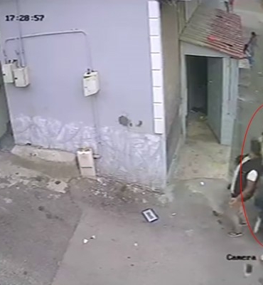 motosiklet-carpmasi-sonucu-kiz-cocugu-agir-yaralandi-3w9LV8ae.jpg