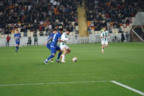 tff-3-lig-yukselme-play-off-malatya-yesilyurtspor-ve-erciyes-38-futbol-sk-berabere-kaldi-xMAKMIgl.jpg