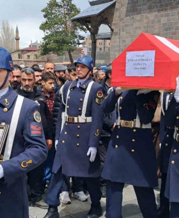 uzman-cavus-emrah-turkogluna-veda-toreni-son-yolculuk-fxzeieVu.jpg