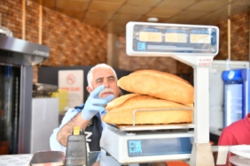 yesilyurt-belediyesi-kurban-bayrami-oncesi-siki-denetimlerle-goz-dolduruyor-nMFnkEjB.jpg