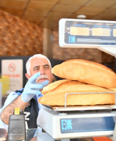 yesilyurt-belediyesi-kurban-bayrami-oncesi-siki-denetimlerle-goz-dolduruyor-nMFnkEjB.jpg
