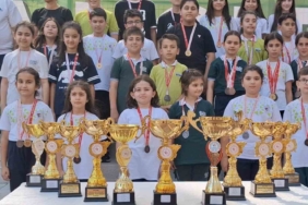 camlica-kolejinden-332-lisansli-ogrenciyle-17-kupa-ve-148-madalya-basarisi-fSJNGKcw.jpg