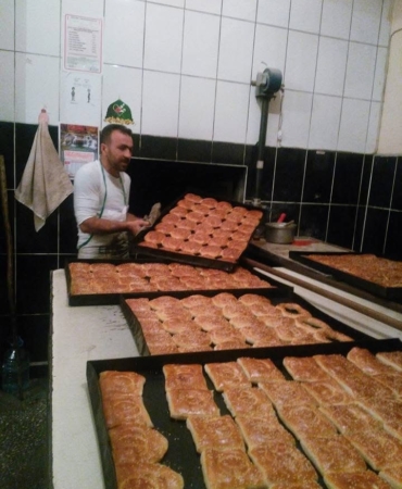 cermik-coregine-duyulan-yogun-ilgi-lezzet-yolculugu-xz9MyQlU.jpg