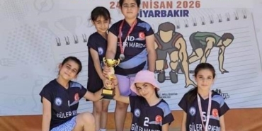 cermikli-sporcular-odullerle-donus-yapti-XgaR7V53.jpg