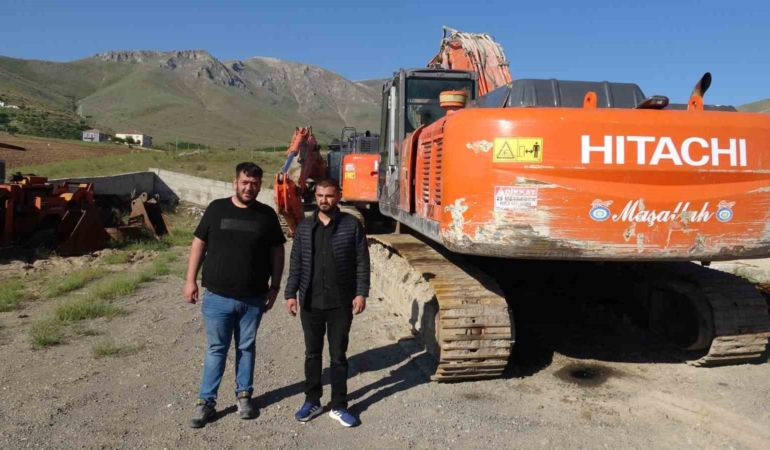 dagin-zirvesinde-bulunan-gasp-edilen-40-milyonluk-is-makineleri-yGIuDfpA.jpg