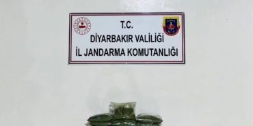 diyarbakirda-21-kilo-uyusturucu-operasyonu-tarihi-yakalama-chrPGfNh.jpg