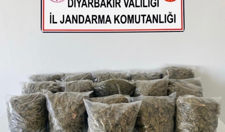 diyarbakirda-385-kilo-esrar-yakalandi-ynlAwBGx.jpg