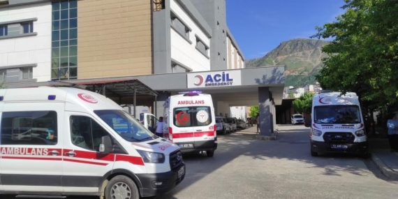 Diyarbakır’da Facia: Anne ve Oğul Hayatını Kaybetti, 4 Kişi Yaralandı