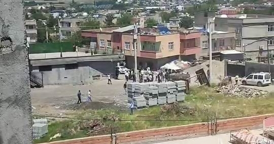 Diyarbakır’da İki Grup Arasında Meydana Gelen Silahlı Kavga: 4 Yaralı