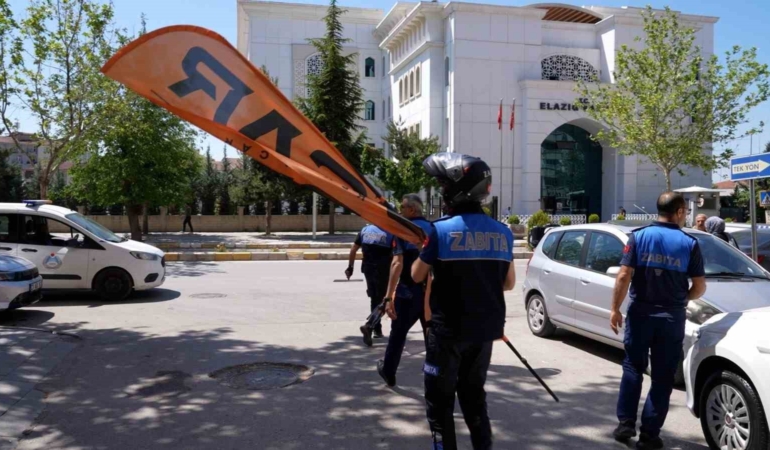 elazig-zabitasi-kaldirim-denetimiyle-guvenligi-sagliyor-IainGktB.jpg