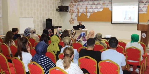 Elazığ’da Kadına Yönelik Şiddetle Mücadele Semineri Yapıldı