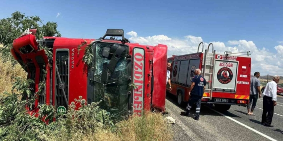 Elazığ’da Tır Devrildi: 1 Kişi Yaralandı