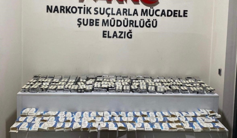 elazigda-uyusturucu-operasyonu-iki-kisi-tutuklandi-AmlYPyO9.jpg