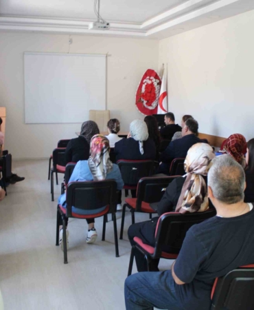 elazigda-yenilikci-is-sagligi-ve-guvenligi-egitimi-Dbcm2uMi.jpg