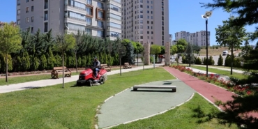 elazigin-yesil-alanlarinda-suren-duzenleme-calismalari-s8lZ6LEE.jpg