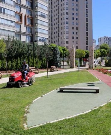 elazigin-yesil-alanlarinda-suren-duzenleme-calismalari-s8lZ6LEE.jpg