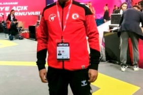 elazigli-antrenor-akin-kelese-milli-gorev-verildi-f81RPvGb.jpg