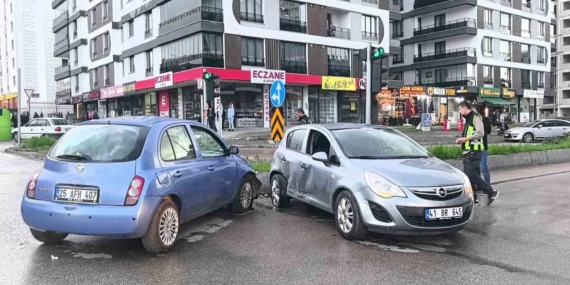Erzurum’da Zincirleme Trafik Kazası: 1 Yaralı Olayı