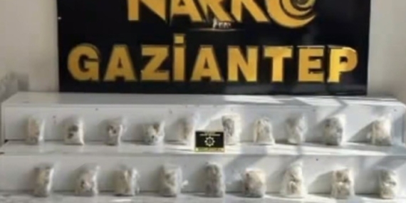 Gaziantep’te 22 Kilo Uyuşturucu Yakalandı: 8 Kişi Tutuklandı