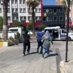 Şiirlerle Çay Keyfi: 40 Yıllık Çaycının Eşsiz Eserleri thumbnail