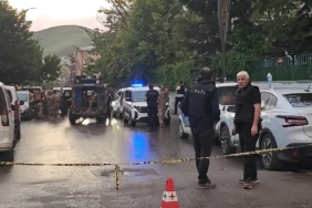 musta-kardesini-ve-polisi-yaralayan-supheli-yakalandi-NvyjLIZ7.jpg