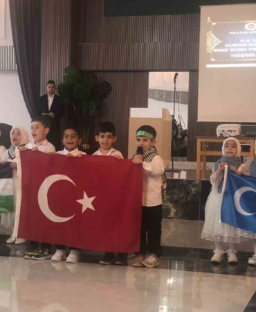 paluda-kuran-kursu-mezunlarinin-coskulu-kutlamasi-PnKEMrag.jpg
