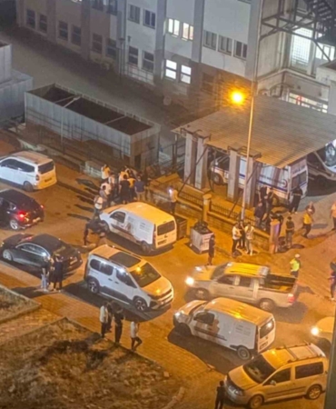siirtte-bicakli-kavga-yarali-sayisi-1e-yukseldi-QhAVv2R8.jpg