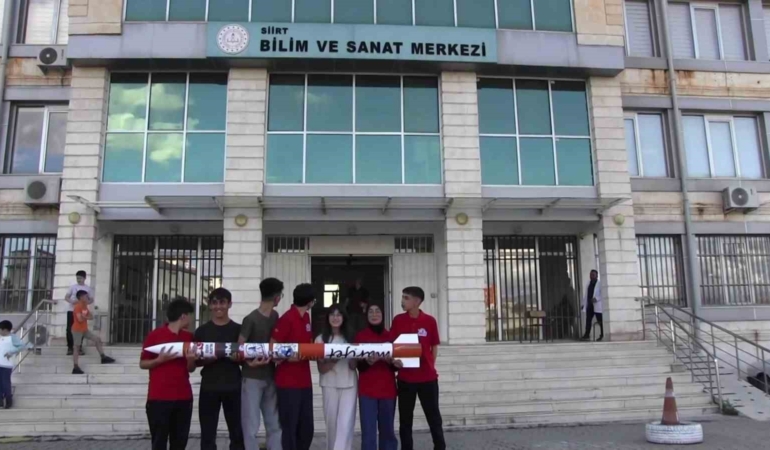 siirtte-marifet-roket-takimi-teknofestte-birinciligi-hedefliyor-PtCDu68G.jpg