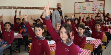 vanli-ogrencilerin-matematik-olimpiyatlarindaki-dunya-sampiyonlugu-6Qxwfypz.jpg