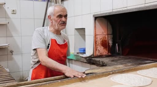 Yüksek Sıcaklıklarla Mücadele: Fırıncıların Zorlu Çalışma Koşulları