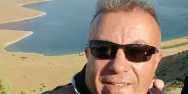 bahcesaray-cayinda-dusen-adamin-hayati-kayip-oldu-AxjXAS93.jpg