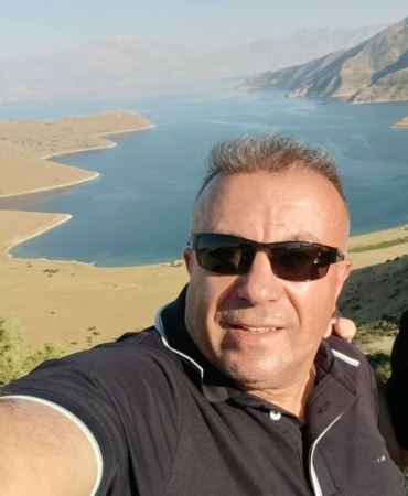 bahcesaray-cayinda-dusen-adamin-hayati-kayip-oldu-AxjXAS93.jpg