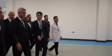 bakan-memisoglundan-yerli-ve-milli-mekanik-ventilator-uretim-tesisi-ziyareti-RmgHm3zQ.jpg