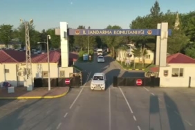 batmanda-binlerce-kacak-urunun-ele-gecirildigi-operasyon-degerlendirmesi-NAkI264h.jpg