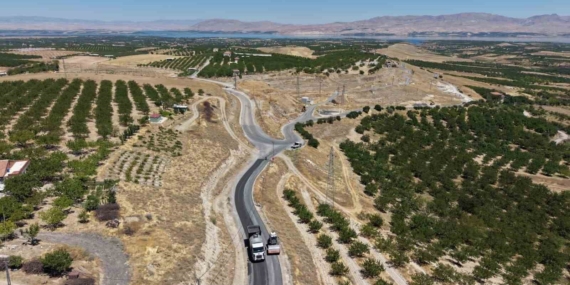 Battalgazi’de Devam Eden Asfalt Çalışmalarıyla Yenilenen Yollar