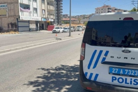 bosanma-surecinde-esinin-silahli-saldirisina-ugrayan-kadin-agir-yaralandi-siAz3FGO.jpg