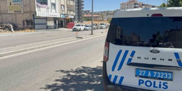 bosanma-surecinde-esinin-silahli-saldirisina-ugrayan-kadin-agir-yaralandi-siAz3FGO.jpg