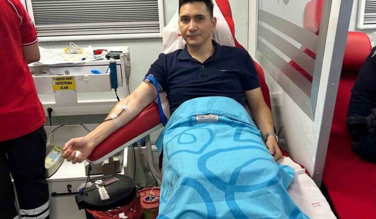 cermik-kaymakami-karatastan-ornek-davranis-kan-bagisi-yapti-V7aUH24r.jpg