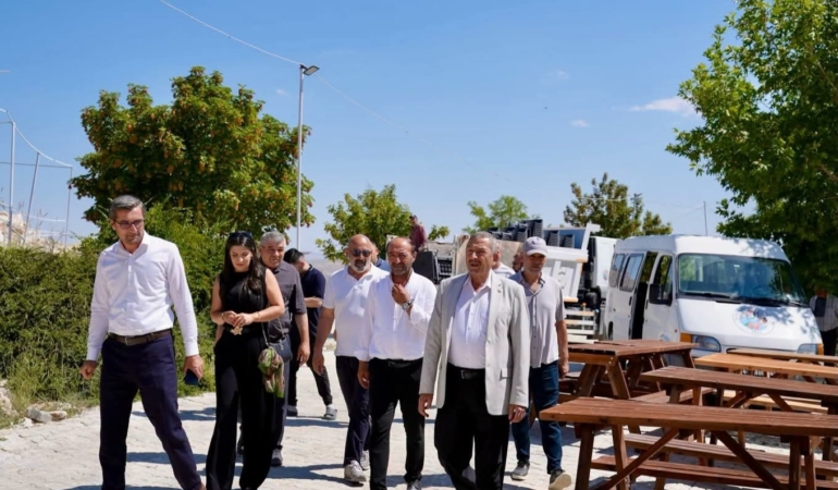 darendede-mididerin-geleneksel-pilav-senligi-icin-hazirliklar-tamamlandi-LlFGMXk2.jpg