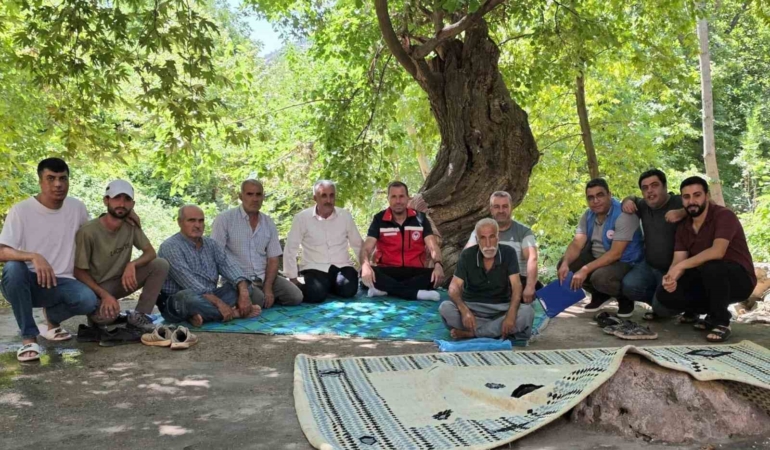 dicle-ciftcilerine-yerinde-egitim-ve-bilgilendirme-faaliyetleri-GAqT3Q9u.jpg