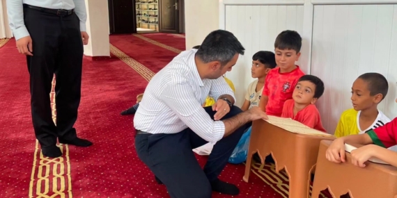 Dicle Kaymakamı Atış’ın Kur’an Kursu Öğrencileriyle Buluşması