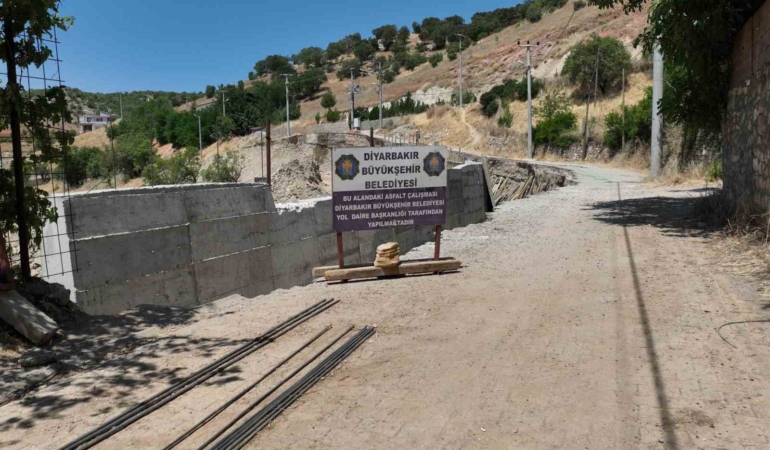 diyarbakir-kirsalinda-yollar-modernizasyon-surecinden-geciyor-Bli3wrvi.jpg