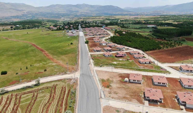 dogansehir-yolkorudaki-tozlu-yol-gecmiste-kaldi-32qFCYzz.jpg