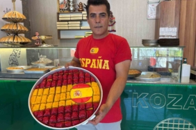 dunya-sampiyonu-gaziantep-baklavasi-ispanyol-renkleriyle-tanitiliyor-zZsBXKR9.jpg