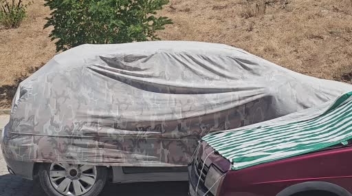Elazığ’da Araç Sahipleri Güneşe Karşı Yenilikçi Önlemler Alıyor