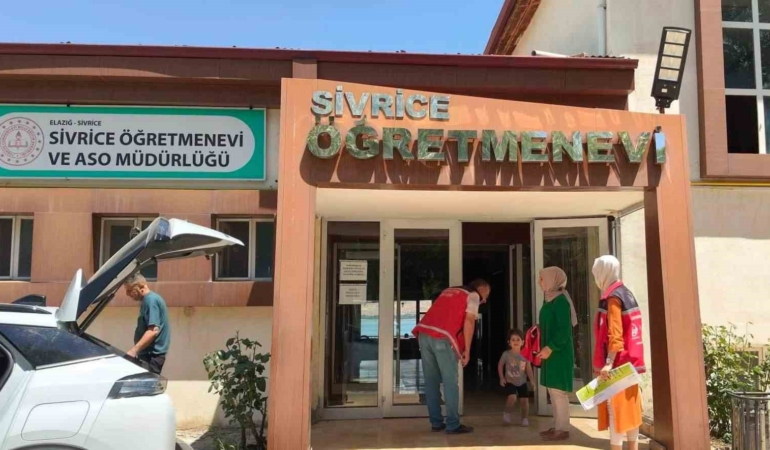 elazigda-mobil-sosyal-hizmet-araci-vatandaslarla-yeniden-bulusuyor-ND4mJJqc.jpg