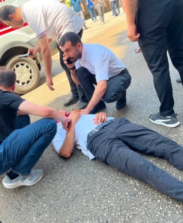 elazigda-otomobil-carpmasi-sonucu-yaya-agir-yaralandi-vsfz2PgY.jpg